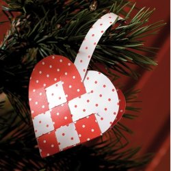 Lav selv flettede julehjerter - r&oslash;d/hvid