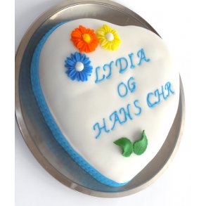 Hjertekage med blomster