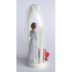  8,2 cm konfirmand - pige i portal