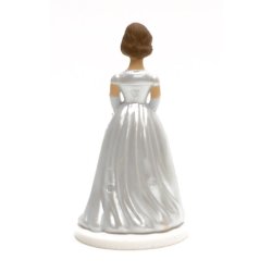  8 cm Konfirmand - pige med bare arme