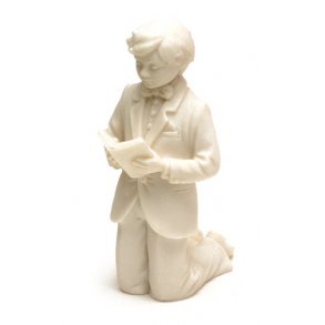 11 cm figur til konfirmation - knælende dreng