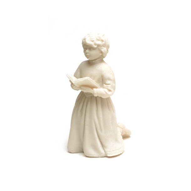 9,6 cm figur til konfirmation - kn&aelig;lende pige