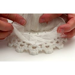 12,5 cm kagefigur til bryllup - Par p pyntet fod