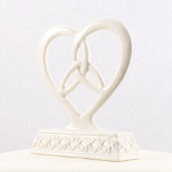 14 cm kagefigur til bryllup - Knyttet hjerte