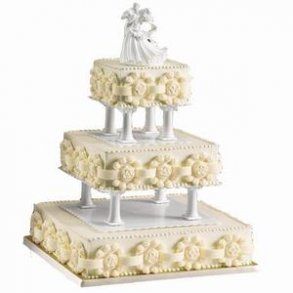 Søjler og plader til lagkager i etage